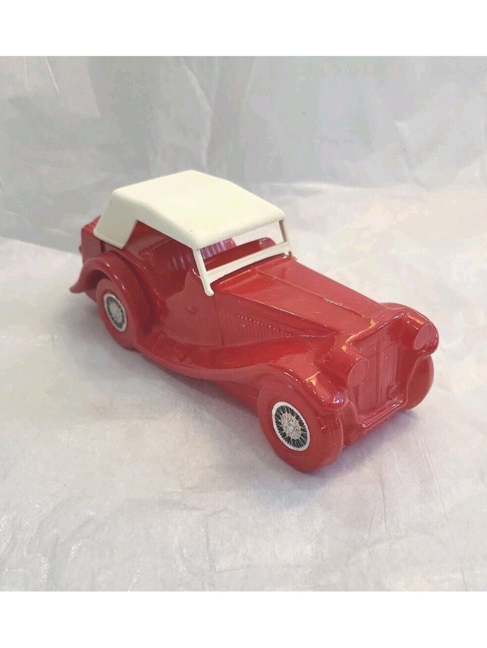 Antique Avon Red 1936 MG Wild Country After Shave 5FL Oz. Full Old Car Decanter